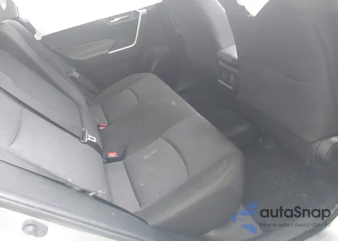 2020 Toyota Rav4 Xle z USA, uszkodzony, nr VIN JTMW1RFV7LJ018413